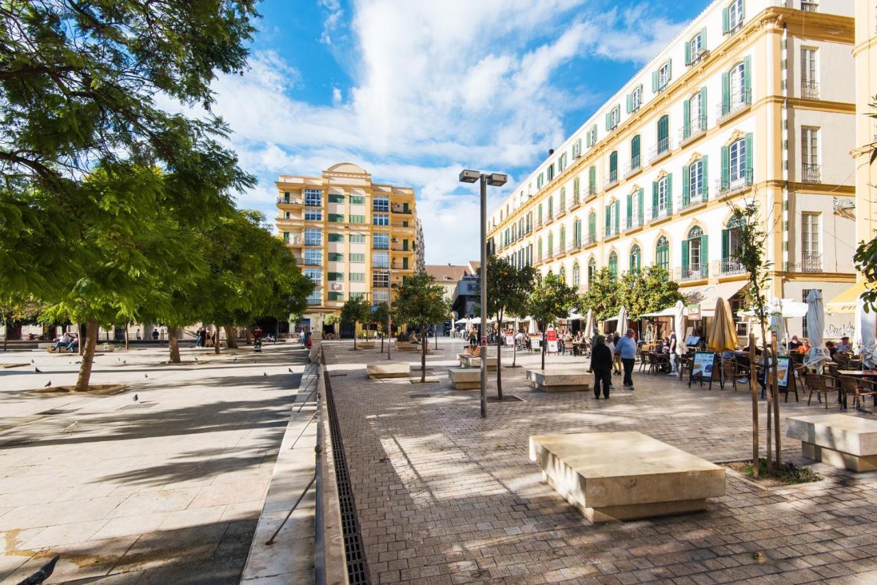 The 1St Corner Central Apartments Málaga Eksteriør billede